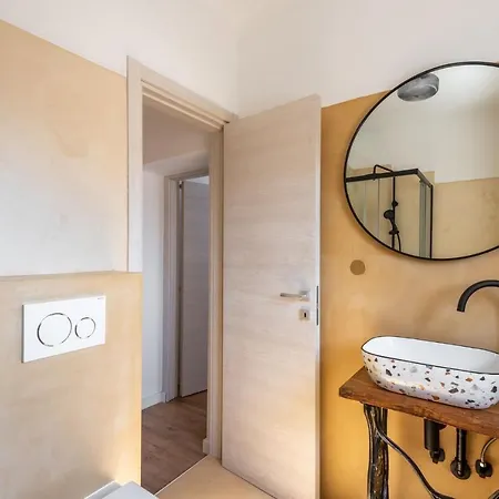 With Private Parking Free Appartement