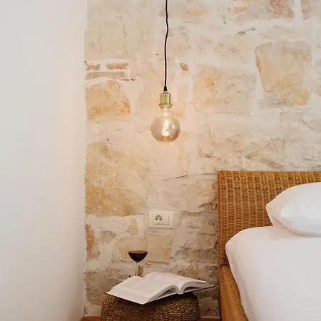 Apartment With Private Parking Free *