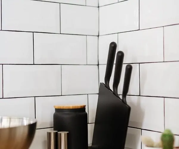 With Private Parking Free Appartement Pula