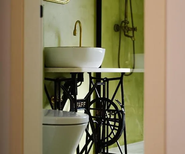 With Private Parking Free Appartement