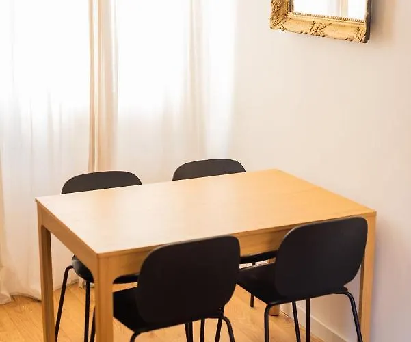 With Private Parking Free Appartement