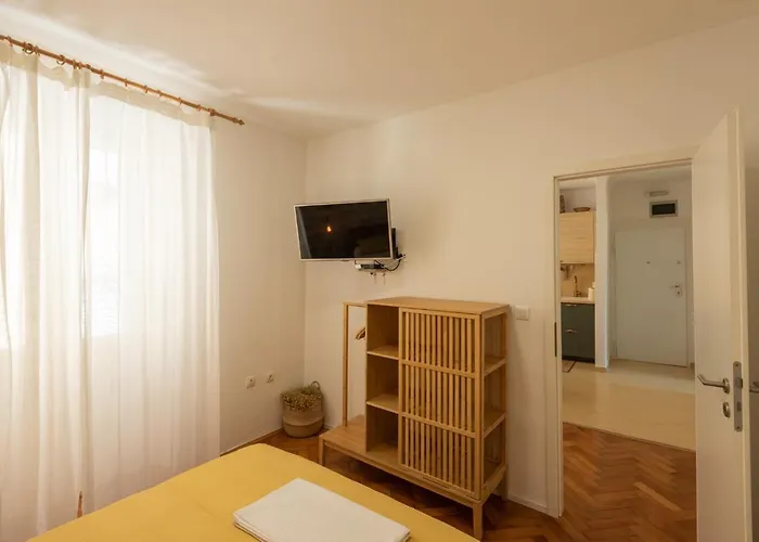 With Private Parking Free Appartamento